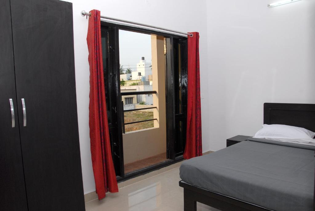Varsha Enclave Serviced Apartment Mysore Bagian luar foto